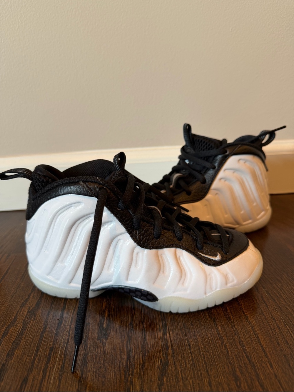 Nike Kids' Black and White Foamposite Style Sneakers